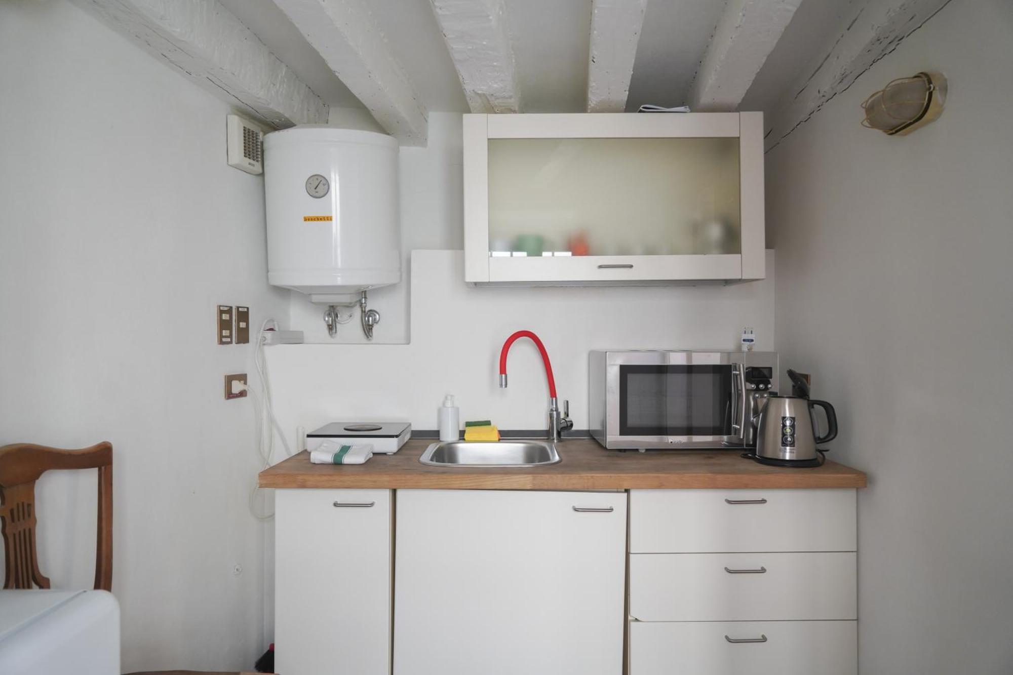 Super Central 1 Bedroom Apartment Velence Kültér fotó